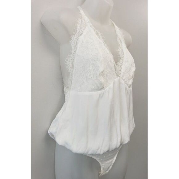 Free People Thong Bodysuit Women's Small White Eyelash-Trim Mesh Embroided NEW - Picture 8 of 11
